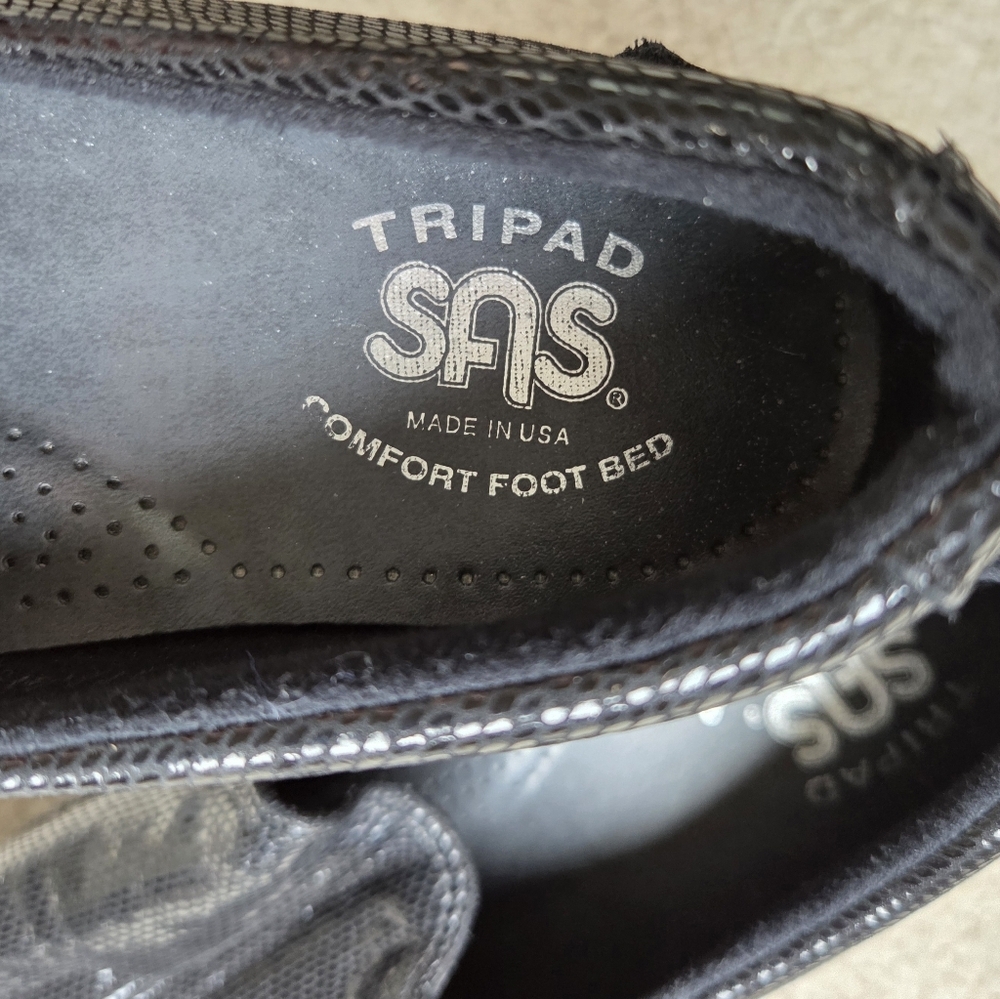 SAS Dream Women's Comfort Loafers Black Snake Design Size 9.5 Narrow - Picture 7 of 8